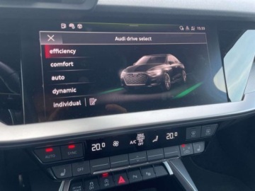 Audi A3 8Y S3 Limousine 2.0 TFSI 310KM 2024 Audi S3 Limousine Pikowane fotele Kamera Cofania Ambiente Plus Bang Olufs, zdjęcie 4