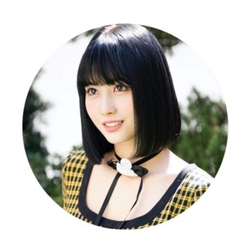Przypinka Twice Momo K-pop 58mm
