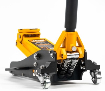 НИЗКОПРОФИЛЬНЫЙ АВТОМОБИЛЬНЫЙ ПОДЪЕМНИК ŻABA 1,5 Т JCB
