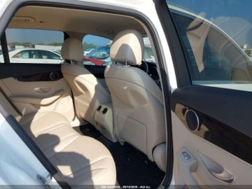 Mercedes GLC C253 2021 Mercedes-Benz GLC 300 Suv 2021 2.0l 2.0 Benzyna 255KM, zdjęcie 12