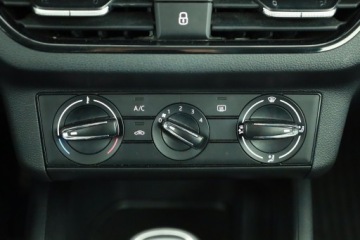 Skoda Scala Hatchback 1.0 TSI 115KM 2019 Skoda Scala 1.0 TSI, Salon Polska, Klima, zdjęcie 11