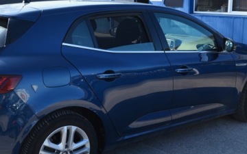 Занавески на Renault Megane IV 4 хэтчбека магниты