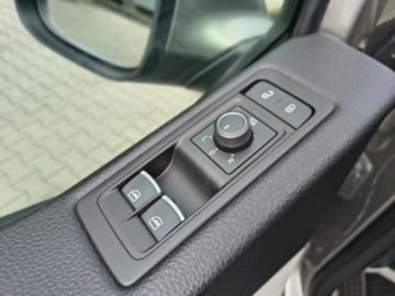Volkswagen Multivan T6 2019 Volkswagen Multivan 2.0TDI 150KM Automat ACC Hak A, zdjęcie 34