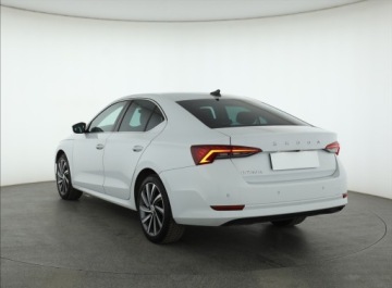 Skoda Octavia IV Liftback 1.5 TSI EVO 150KM 2021 Skoda Octavia 1.5 TSI, Salon Polska, zdjęcie 3