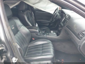 Chrysler 300C II 2019 Chrysler 300s 2019 5.7l 5.7 Benzyna 363KM, zdjęcie 9