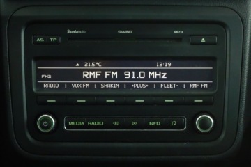 Skoda Fabia II Hatchback Facelifting 1.2 HTP 70KM 2012 Skoda Fabia 1.2 12V, Klima, zdjęcie 8