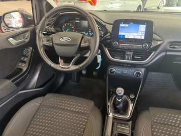 Ford Fiesta VII Hatchback 3d Facelifting 1.0 EcoBoost 100KM 2017 Ford Fiesta 1.0 Ecoboost 101KM Titannium LED Bdb Stan SSU Benzyna, zdjęcie 6