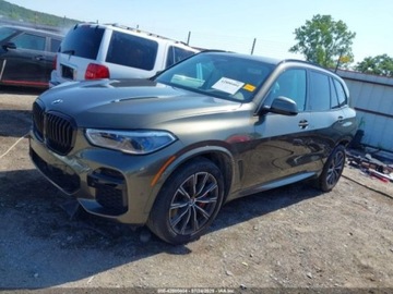 BMW X5 G05 2023 BMW X5 M M50 i 2023 4.4 Benzyna 523KM, zdjęcie 1