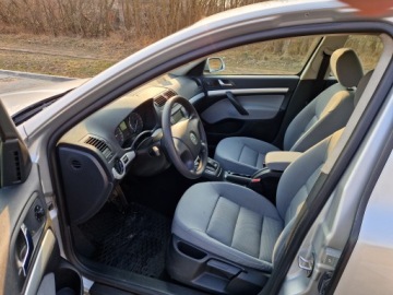 Skoda Octavia II Hatchback 1.6 i 16V FSI 115KM 2006 Skoda Octavia Skoda Octavia 1.6 1.6 Benzyna 116KM, zdjęcie 9