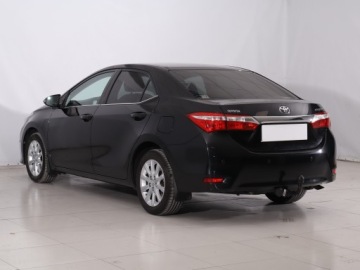 Toyota Corolla XI Sedan 1.6 Valvematic 132KM 2015 Toyota Corolla 1.6 Valvematic, Salon Polska, GAZ, zdjęcie 3