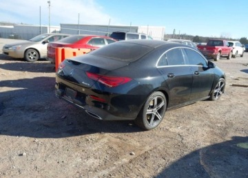 Mercedes CLA C118/X118 Coupe 2.0 250 224KM 2020 Mercedes-Benz CLA MERCEDES-BENZ CLA 250 4MATIC 2.0 Benzyna 224KM, zdjęcie 2