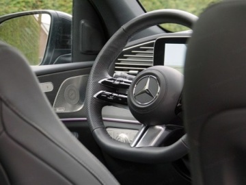 Mercedes GLE V167 SUV Facelifting 2.0 300d 269KM 2025 MERCEDES-BENZ GLE 300 d 4-Matic AMG Line 2.0 (269KM) 2025, zdjęcie 8