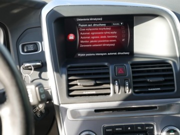 Volvo XC60 I SUV Facelifting 2.4 D4 190KM 2017 Volvo XC60 2,4d 190ps AWD Krajowy Ogrz.Szyba Kamera Virtual DVD Elek. klapa, zdjęcie 13
