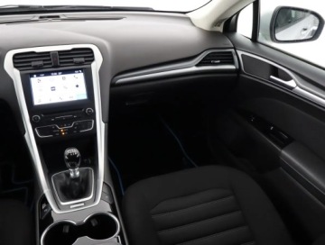 Ford Mondeo V Kombi 1.5 TDCi 120KM 2016 Ford Mondeo 1.5 TDCi, Klima, Klimatronic, zdjęcie 7