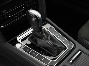 Volkswagen Arteon Fastback Facelifting 2.0 TDI 200KM 2022 Volkswagen Arteon Shooting Brake 2.0 TDI 200KM R-L, zdjęcie 19