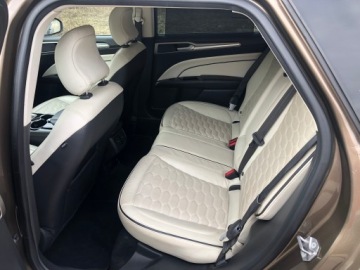 Ford Mondeo V Kombi 2.0 TDCi Bi-Turbo 210KM 2016 FORD MONDEO 2.0 BI-TURBO 210 KM NAJBOGATSZA OPCJA VIGNALE Z NIEMIEC, zdjęcie 8