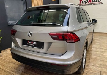 Volkswagen Tiguan II SUV 2.0 TDI 150KM 2019 Volkswagen Tiguan 2.0 TDI IQ.DRIVE 150KM DSG bezwypadkowy kamera, zdjęcie 7