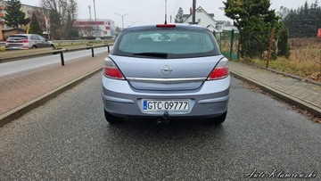 Opel Astra H Hatchback 5d 1.4 TWINPORT ecoFLEX 90KM 2007 Opel Astra Opel Astra III 1.4 Benz Klima II kpl opon 1.4 Benzyna 90KM, zdjęcie 5