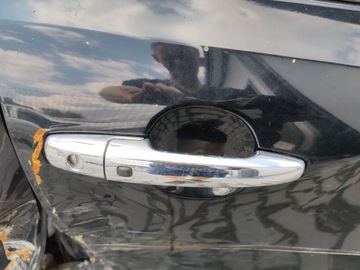 KLIKA VNĚJŠÍ CHRÓM PRAVÁ PŘEDNÍ TLAČÍTKO SUZUKI BALENO II 15-