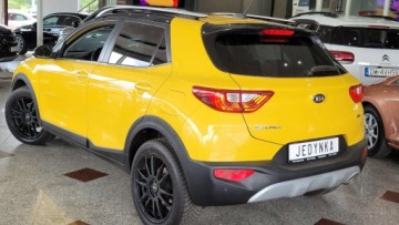 Kia Stonic I Crossover 1.6 CRDi 110KM 2017 Kia Stonic Stonic BI-COLOR Klimatronik Navi Bardzo ladny stan MOZLIWA ZAMI, zdjęcie 6