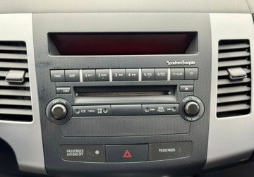 Mitsubishi Outlander II 2.4 MIVEC 170KM 2010 Mitsubishi Outlander 2.4 benzyna 170KM automat 4x4 PDC XENON SKORY cliamtr, zdjęcie 28