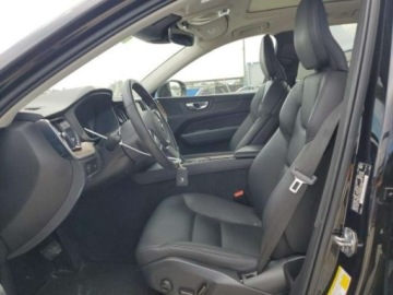 Volvo XC60 II 2021 Volvo XC 60 2021, 2.0L, T5 MOMENTUM, od ubepieczalni 2.0 Benzyna 250KM, zdjęcie 7