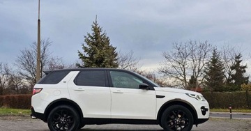 Land Rover Discovery Sport SUV 2.0 TD4 150KM 2016 Land Rover Discovery Sport 2.0 TD4 150 kM HSE 4x4 Luxury Panorama/Skóry/, zdjęcie 3