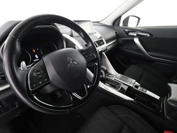 Mitsubishi Eclipse Cross SUV 1.5 T 163KM 2018 Mitsubishi Eclipse Cross klima auto kamera i, zdjęcie 13