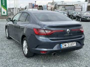 Renault Megane IV Hatchback 5d 1.6 SCe 114KM 2017 Renault Megane 1.6 16V SCe 115KM, 2017 climatronic, zdjęcie 7