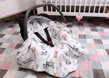 ОДЕЯЛО BABYMAM MINKY ДЛЯ АВТОКРЕСЛА ТЕПЛАЯ ПОЛЫШКА С КАПЮШОНОМ