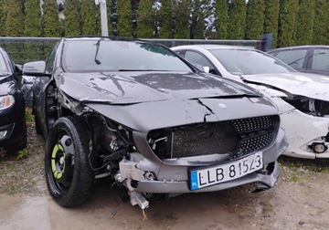 Mercedes CLA C117 Coupe 2.0 250 211KM 2016 Mercedes-Benz CLA 2016r, 2.0 Benzyna. 4MATIC. Uszkodzony przod. 2.0 210KM, zdjęcie 1