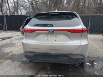 Toyota Venza 2024 Toyota Venza Le, 2024r., 4x4, 2.5L 2.5 Benzyna 176KM, zdjęcie 5