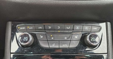Opel Astra K Hatchback 5d 1.4 Turbo 150KM 2018 Opel Astra 1.4 150ps. Benzyna GrzaneFoteleKierownica Kam.Cofania2018 1.4, zdjęcie 26