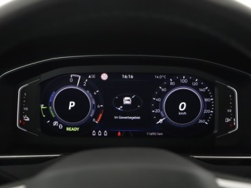 Volkswagen Passat B8 2020 Volkswagen Passat Variant GTE 218 KM Hybryda Plug-, zdjęcie 14