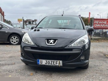 Peugeot 206 Hatchback 5d + 1.4 75KM 2010 Peugeot 206 plus 1.4 benzyna 75KM 2010r, zdjęcie 2