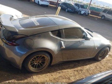 Nissan 370Z 2015 Nissan 370 Z 2015 3.7 Benzyna 332KM, zdjęcie 6