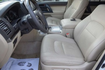 Toyota Land Cruiser VII 2019 Toyota Land Cruiser LAND CRUISER GX.R 4.6 V8 318KM 7-Miejsc LED Kamery Sko, zdjęcie 19