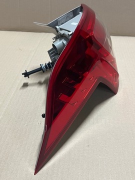 FORD B-MAX 12- SVĚTLO LEVÝ ZADNÍ KOMPLETNÍ EVROPA AV11-13405-AG