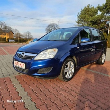 Opel Zafira B 1.6 Twinport ecoFLEX 115KM 2009 Opel Zafira Czujniki Parkowania Nawigacja Gwarancja Vip Super STAN 1.6