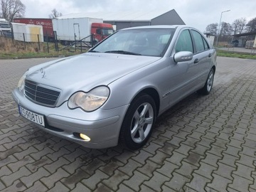 Mercedes Klasa C W203 Sedan W203 2.1 (C 220 CDI) 143KM 2003 Mercedes C 220 Automat.Auto po serwisie...Stan, zdjęcie 7