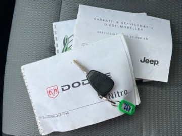 Dodge Nitro 2.8 CRD 177KM 2008 Dodge Nitro SXT 2.8 CRD 4x4 Automat Klimatyzacja Parktronic Tempomat Gwara, zdjęcie 21