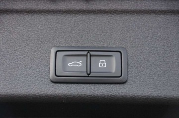 Audi A4 B9 Limousine 2.0 TDI 190KM 2017 Audi A4 Avant 2.0 TDI CR 190 KM 4x4, Navi, Virtual, Ambiente, Biksenon, GW, zdjęcie 36