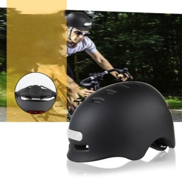 ВЕЛОСИПЕДНЫЙ ШЛЕМ СО СВЕТОДИОДАМИ ЛЕГКИЙ РЕГУЛИРУЕМЫЙ черный 58-61см USB