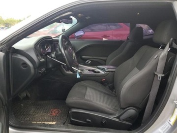 Dodge Challenger III 2017 Dodge Challenger 2017 DODGE CHALLENGER RT, silnik benzynowy 5.7 L 5.7, zdjęcie 7