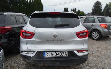 Renault Kadjar Crossover Facelifting 1.3 TCe 140 FAP 140KM 2019 Renault Kadjar 2019r, Salonowy, 1.3 Benzyna, Uszkodzony przod i prawy bok., zdjęcie 18