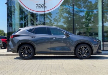 Lexus NX II SUV Facelifting 2.5 350h 243KM 2025 Lexus NX NX 350h Prestige Design Tazuna Premium FV23 Bezwypadkowy, zdjęcie 3