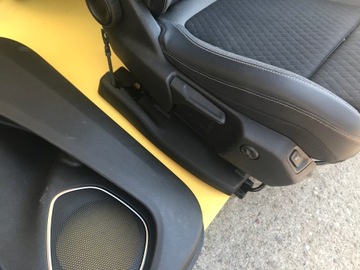 OPEL GRANDLAND X SEDADLA POHOVKA BOKY POLOKOŽENÝ OHŘÍVAČ KPL EU 17-21