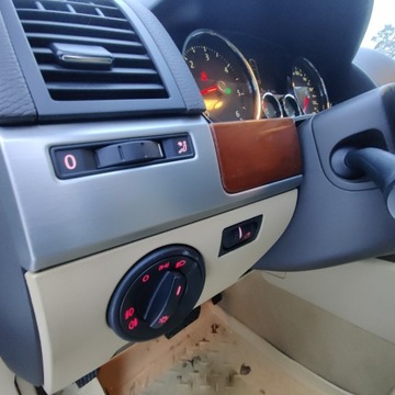 Volkswagen Touareg I 3.0 TDI 225KM 2007 Volkswagen Touareg Volkswagen Touareg 3.0TDI V6 4x4 Jasne Skory Super Kond, zdjęcie 34