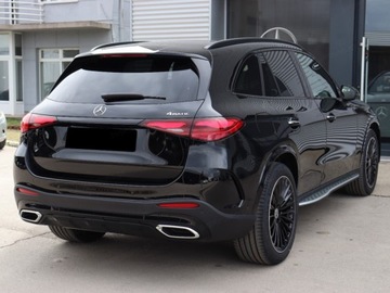 Mercedes GLC C254/X254 2025 MERCEDES-BENZ GLC 300 e 4-Matic AMG Line 2.0 (360KM) 2025, zdjęcie 3