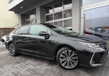 Toyota Corolla XII Sedan 1.8 Hybrid 122KM 2019 Toyota Corolla Style Tech, Salon Polska. Czujniki Kamera, Serwis ASO 1.8, zdjęcie 17